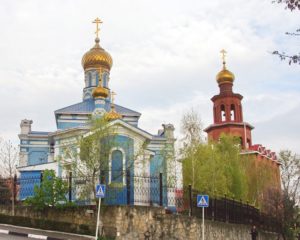 Read more about the article Her Last Easter in Russia Before They Escaped